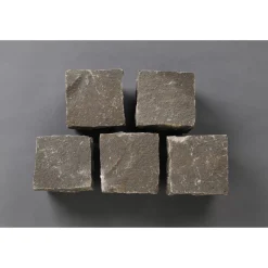 BASALT Pflasterstein ca. 9x9x9cm ANTH.ca. 85 STK/QM