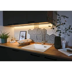 Base Profil mit weissem Diffusor 2 mschwarz eloxiert/weiss Alu/Kunststoff
