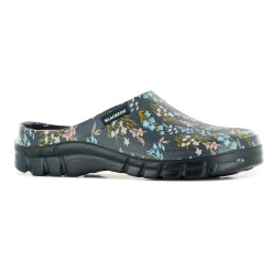 BlackfoxClog Lily