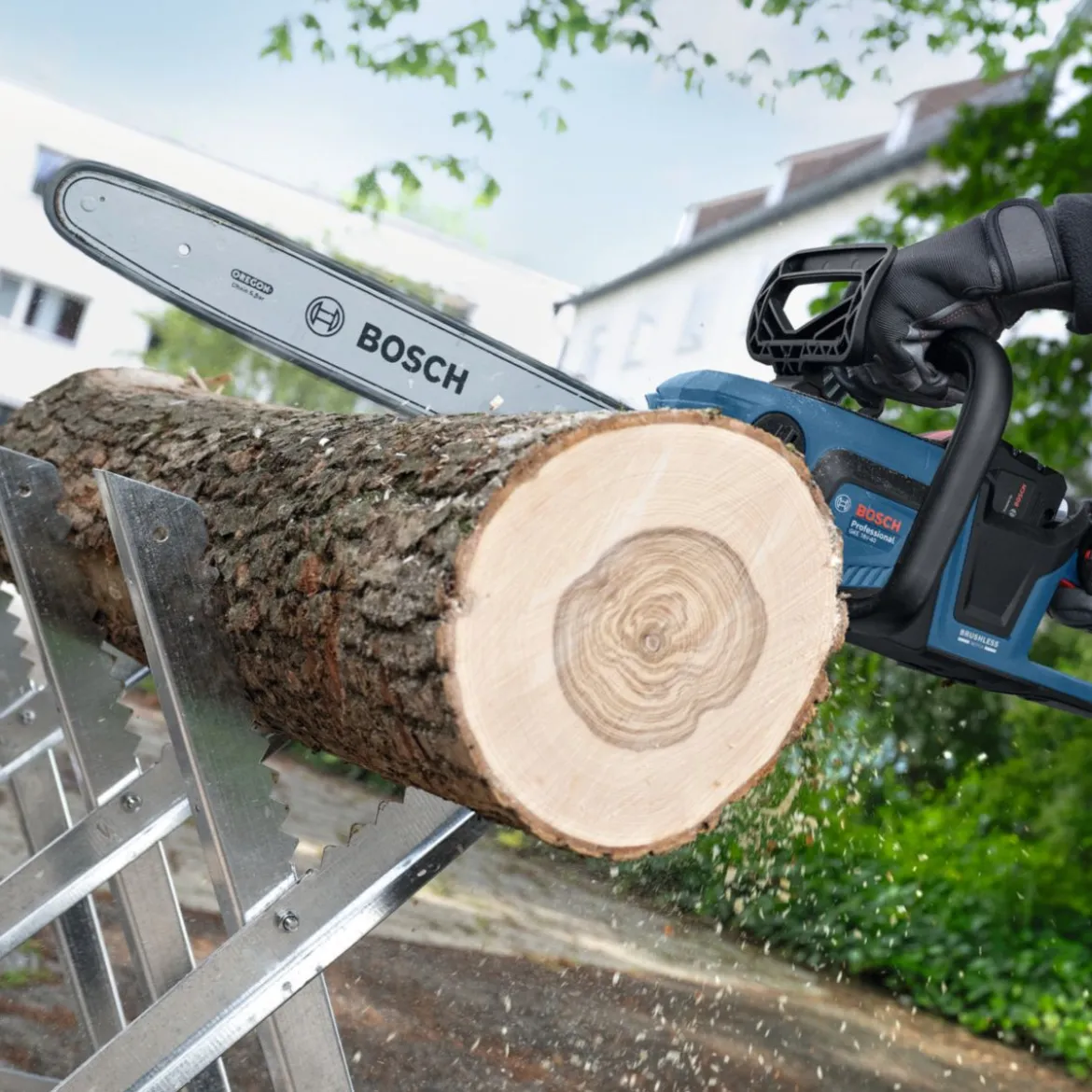Bosch Professional Akku-Kettensäge GKE 18V-40