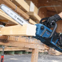Bosch Professional Kettensäge 18V-40 Professional