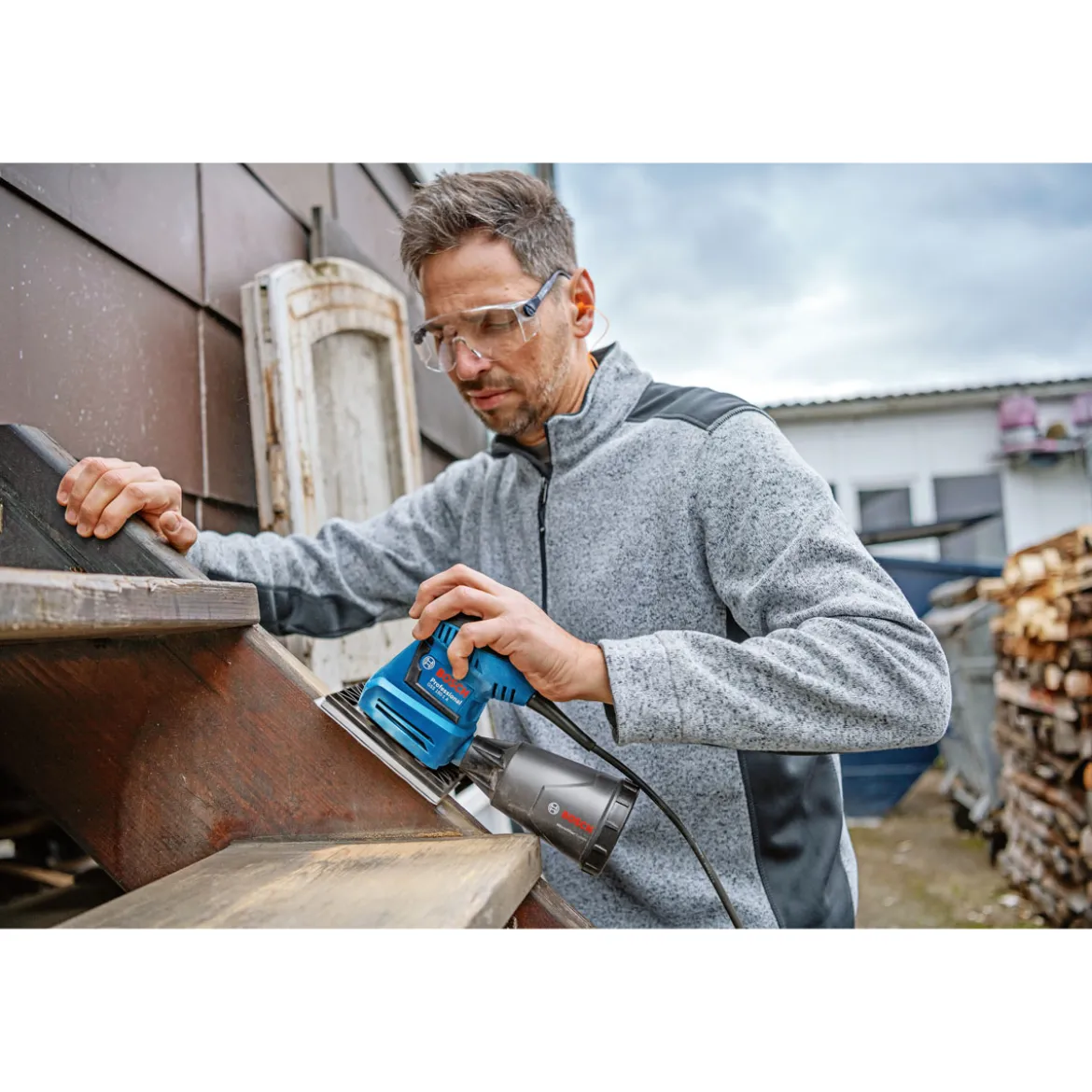 Bosch ProfessionalSchwingschleifer GSS 160-1 A Multi