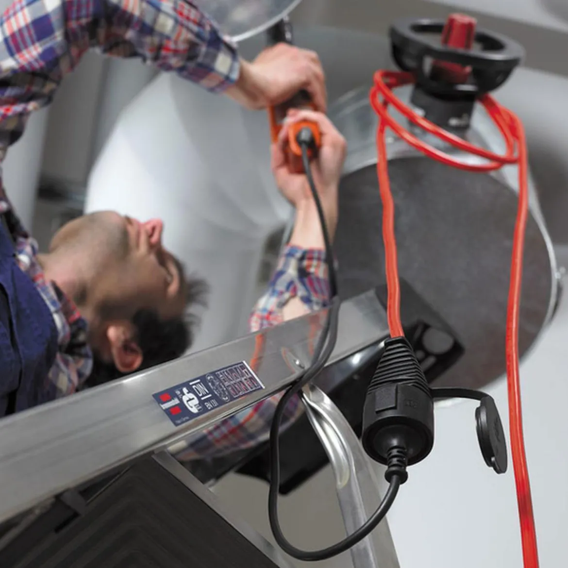 Brennenstuhl Baustellen-Verlängerungskabel 10 m H07RN-F3G2.5 schwarz