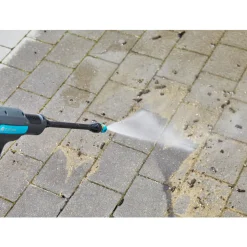 GardenaAkku-Mitteldruckreiniger AquaClean 24/18 V P4A Solo