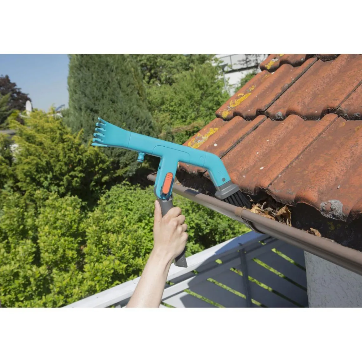 GardenaDachrinnenreiniger combisystem