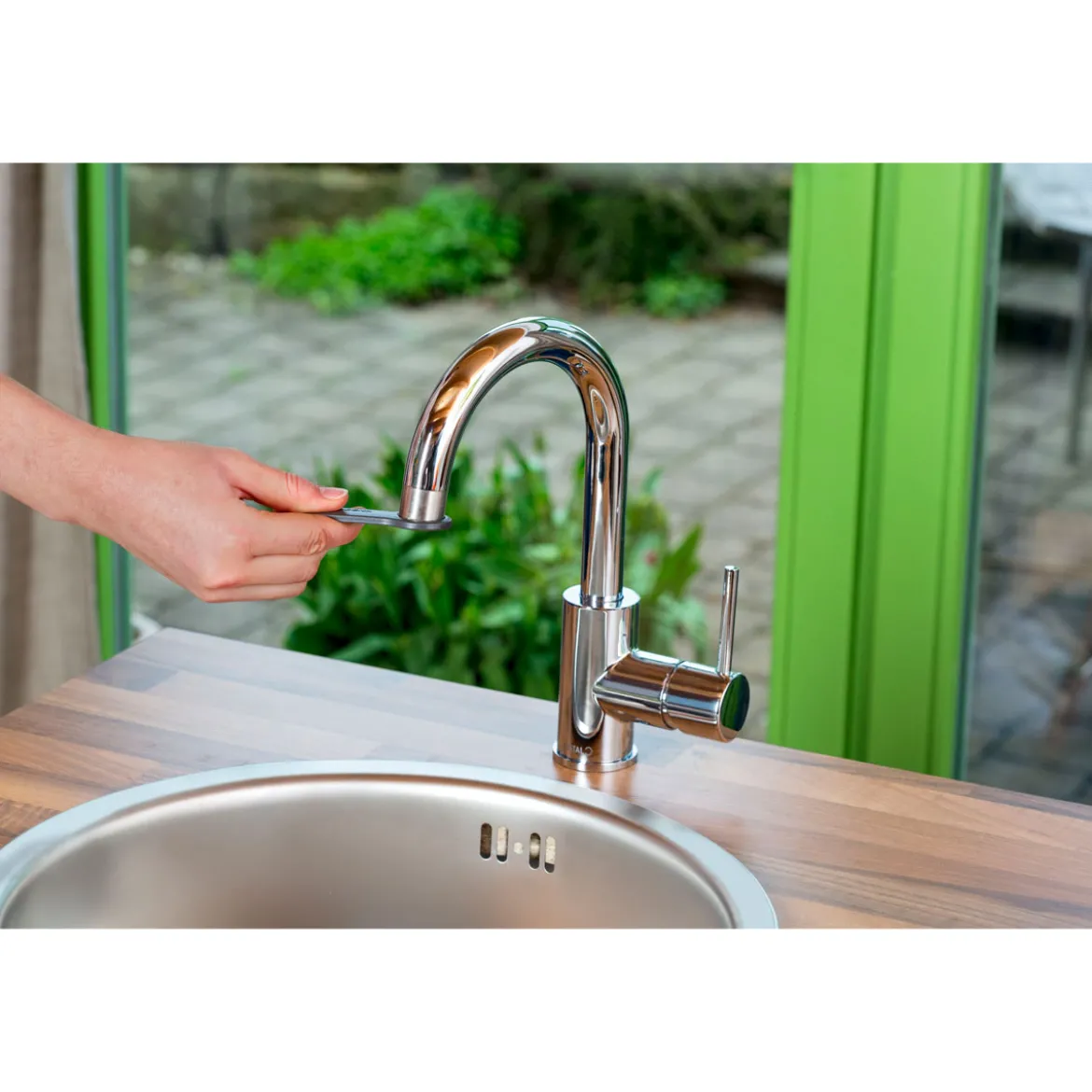 GardenaHahnverbinder für Indoor-Wasserhähne