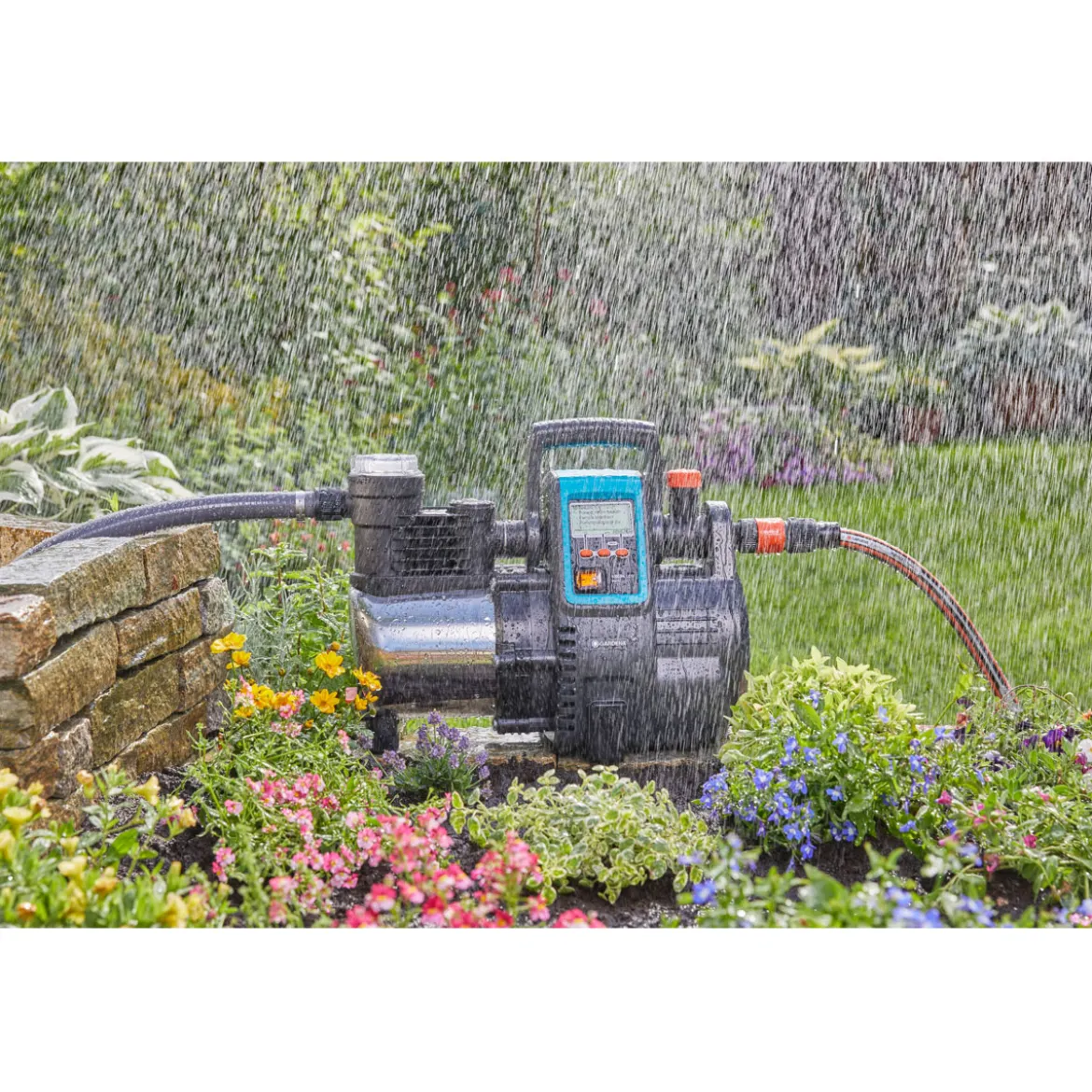 GardenaHaus- und Gartenautomat 6000/6 LCD Inox