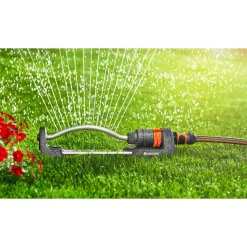 GardenaViereckregner Aqua Größe S