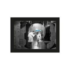 KomarWandbild Star Wars Classic Leia R2D2 Upload 70x50 cm