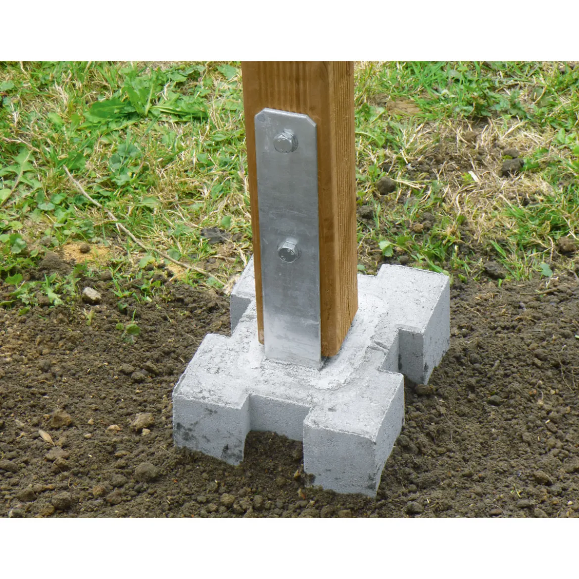 Pfostenfundamentstein 34x26,5x21,5 cm