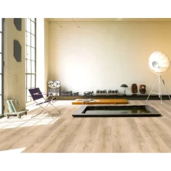 SPC Vinyl Basic Eiche Royal hell gekaelk1209x225x5,3 mm geb. Stuktur LHD gefast