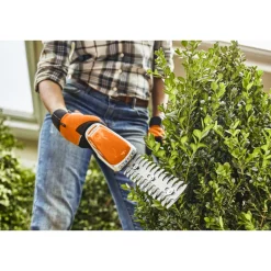 Stihl Akku Strauchschere HSA 26 Set AS 2 + ALS 31