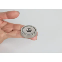 Suki Topfmagnet Neodym Ø 32 x 8 mm, mit SenkbohrungØ 5,5 mm